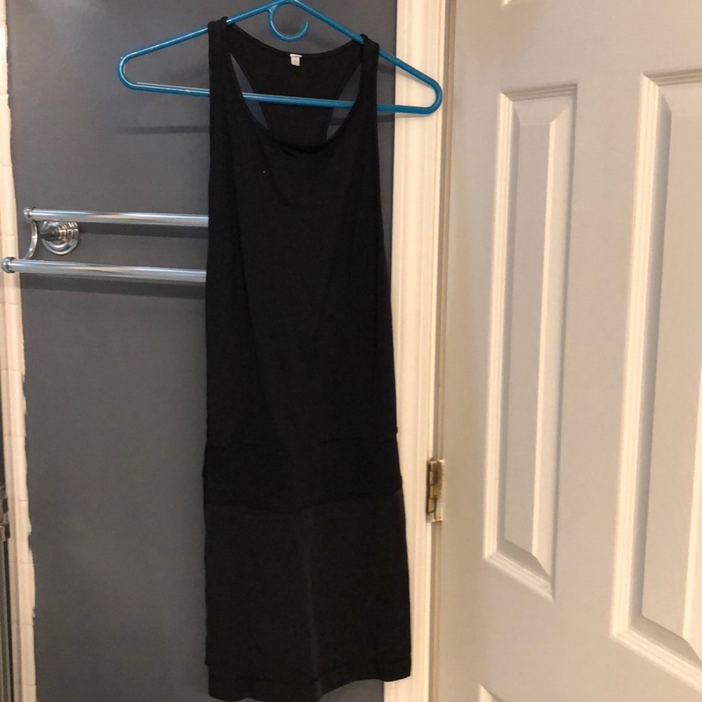 Lululemon athelisure dress